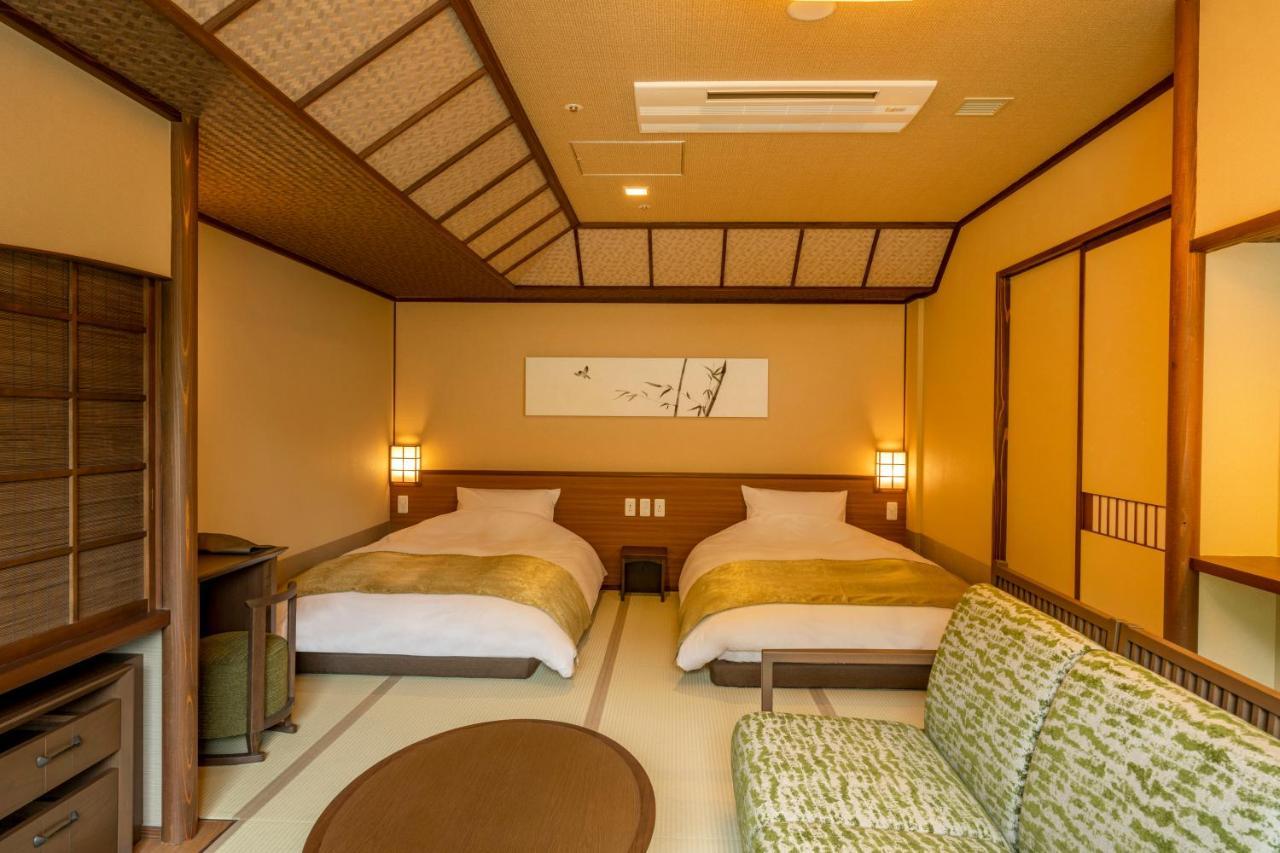 传统日式旅馆 Jozankei Onsen Yurakusoan 4*