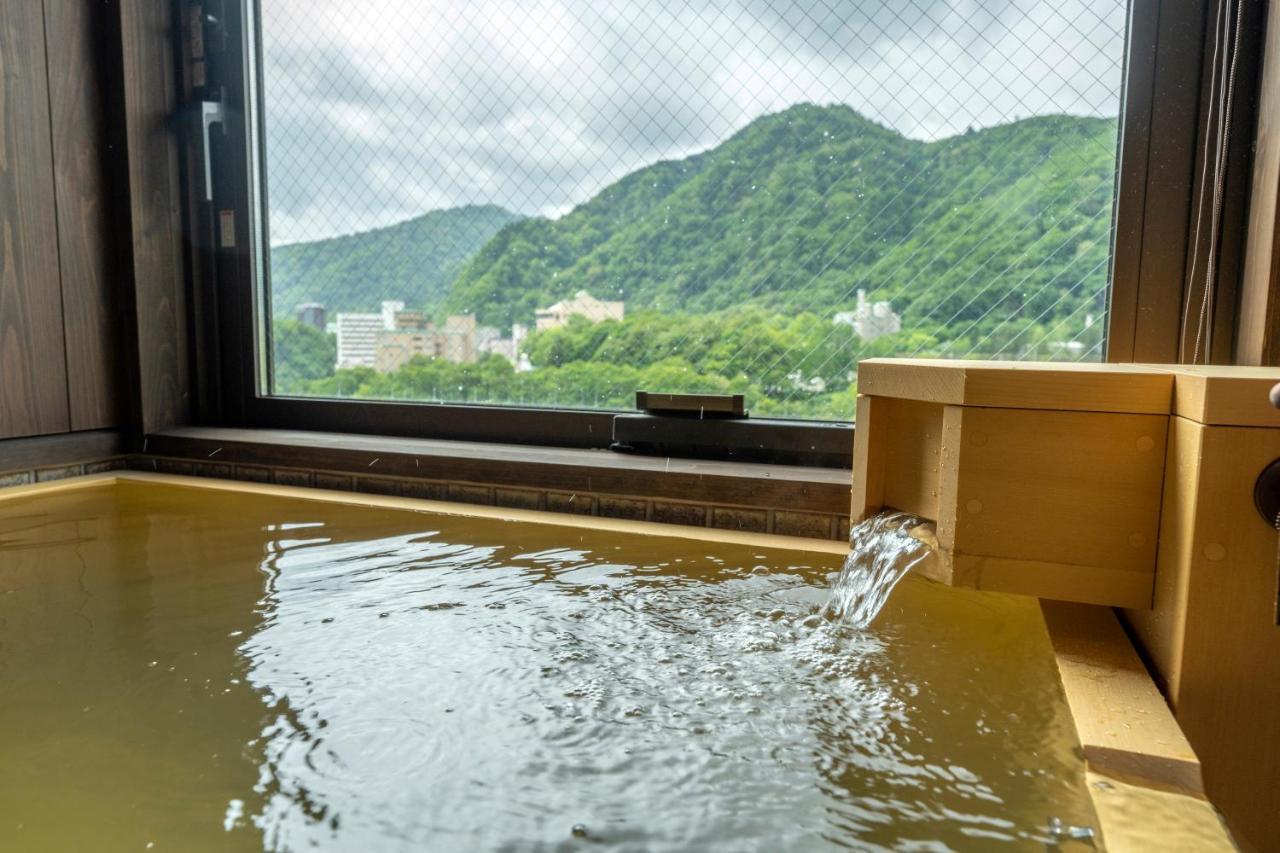 传统日式旅馆 Jozankei Onsen Yurakusoan